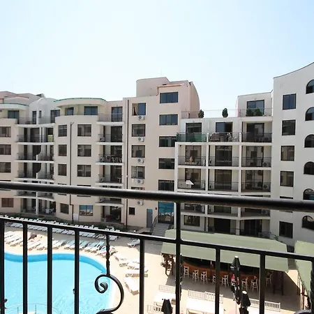 Arendoo In Avalon
