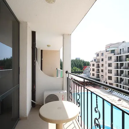 Arendoo In Avalon Daire Sunny Beach