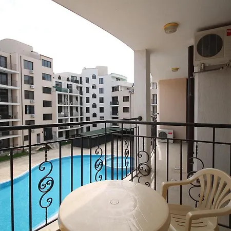 Arendoo In Avalon *