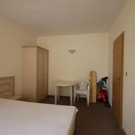 Arendoo In Avalon Daire *